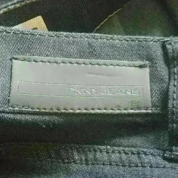SALE Like new! DKNY jeans - Picture 4 of 5